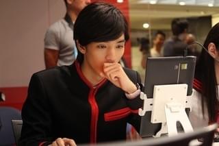 清水尋也、東京証券取引所での会見は「気分“上場”」 早見あかりは投資家宣言？