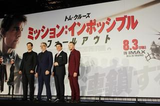 トム・クルーズ、猛暑を吹き飛ばす“1時間のファンサービス”「本当にいい人生」