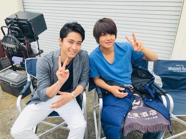 佐藤寛太（左）＆佐野勇斗のオフショットも！