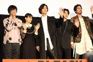 “フルスマイル”福士蒼汰＆“人見知り”吉沢亮は「可愛い！」 小柳友が振り返る