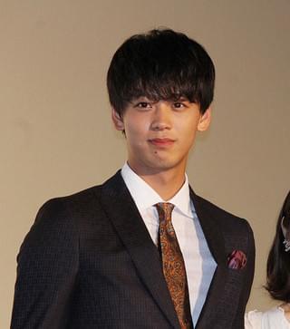 竹内涼真は“全身エンタテインメント”！「センセイ君主」月川翔監督が命名