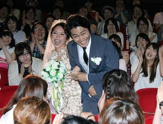 安田顕、人生初バージンロードに感涙!? 新婦シトイとも相思相愛