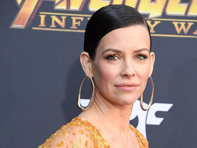 エバンジェリン・リリー