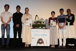 蒼井優“二重仕掛け”のバースデーサプライズに満面の笑顔