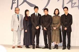 岡田准一の殺陣は史上最速!? 「散り椿」木村大作監督が絶賛「三船敏郎を上回る」