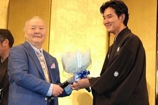 松田龍平、加藤一二三のあふれんばかりの“将棋愛”にほほ笑み