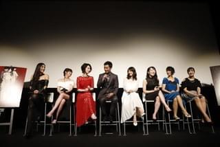 キャスト全員がノーパン！「私の奴隷になりなさい」続編で前代未聞の舞台挨拶