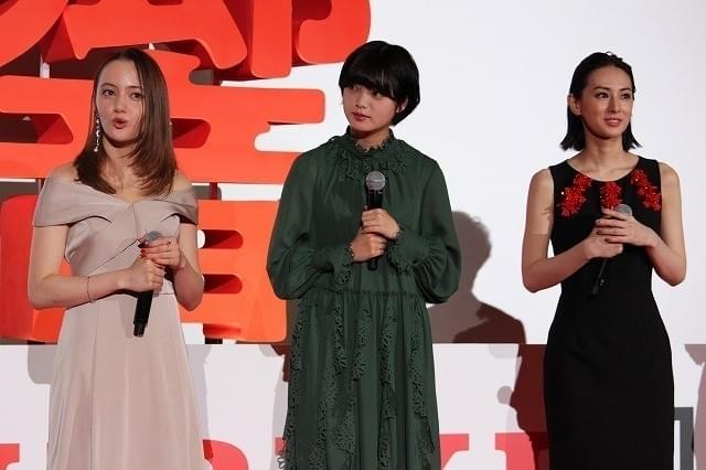 平手友梨奈、北村有起哉の誕生日に“サイマジョ風キック”をプレゼント！