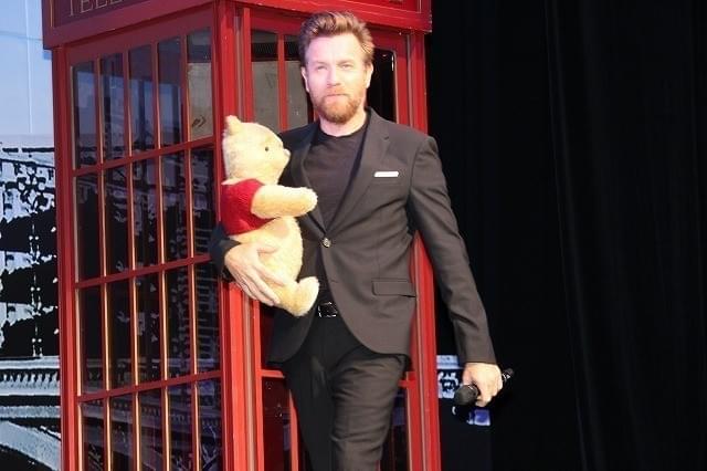 ユアン・マクレガー、堺雅人出演作の英語圏公開時には「僕が声を当てる」