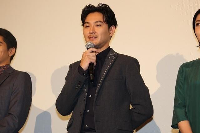 松田龍平、演技初挑戦・窪塚愛流の不安を自己流舞台挨拶で拭い去る!?