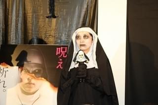 幸せ絶頂の「たんぽぽ」白鳥も絶叫！ 悪魔に変身した川村のメイク時間はわずか30分？