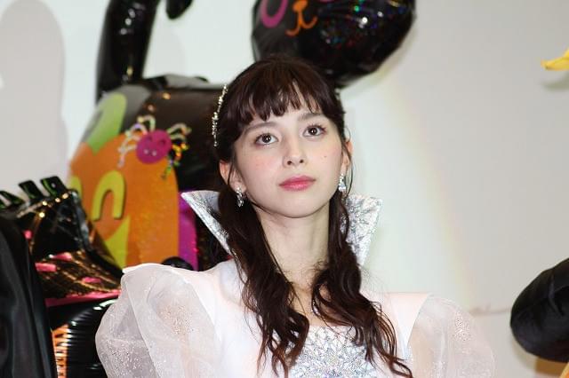中条あやみが魔法少女に！ 佐野勇斗とハロウィンコスプレ