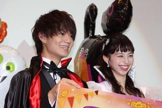中条あやみが魔法少女に！ 佐野勇斗とハロウィンコスプレ