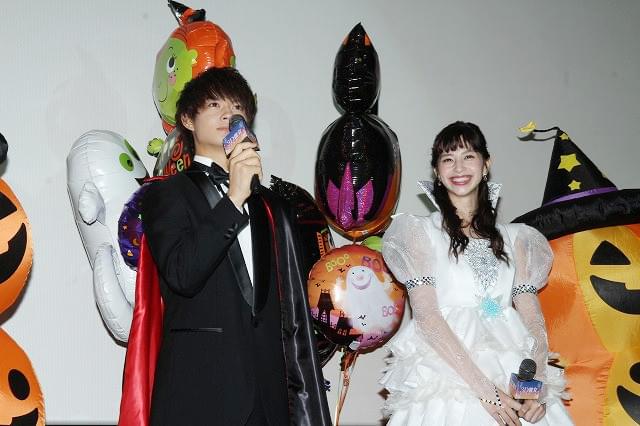 中条あやみが魔法少女に！ 佐野勇斗とハロウィンコスプレ