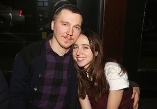 ポール・ダノ＆ゾーイ・カザンに第1子が誕生