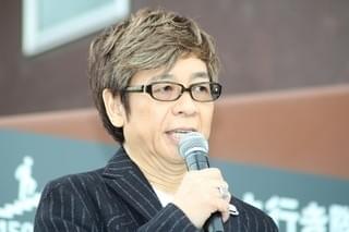 広瀬アリスが東京タワーファッション!? 山寺宏一のツッコミに笑顔