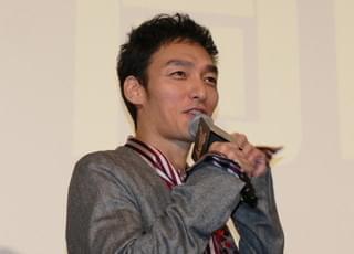 草なぎ剛がUSA？ 声優を務めた「ムタフカズ」日英米で同時公開