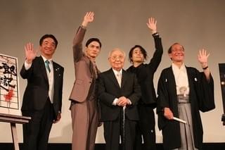 中島貞夫監督、20年ぶり長編の世界初上映に「涙がこぼれる」 高良健吾＆木村了も祝福