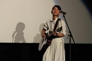 吉岡里帆「音タコ」主題歌を生披露！ 阿部サダヲの歌唱力に「マジ、尊敬っす」