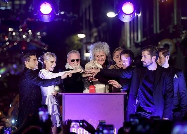 「ボヘミアン・ラプソディ」ロンドン点灯式にクイーンのメンバー登場！
