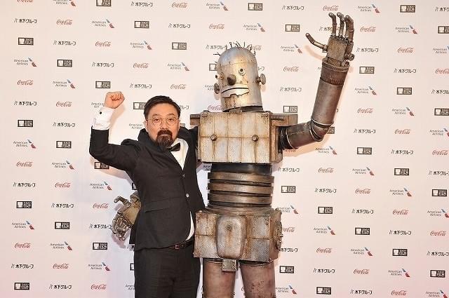 「21世紀の女の子」「カメ止め」が存在感 “アジア最大級の映画祭”開幕に多彩なゲスト