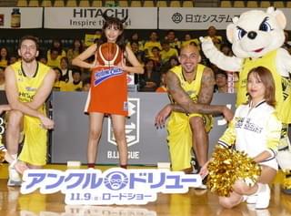 佐野ひなこ“小悪魔バスケ女子”に扮装 話題の米バスケ映画をアピール