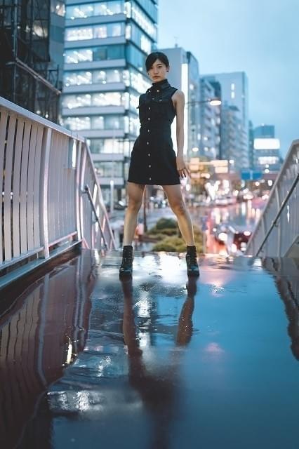 劇場版「エウレカ」第2部、中学生シンガー・RUANNの歌声響く予告編 謎の生命体や新メカも登場