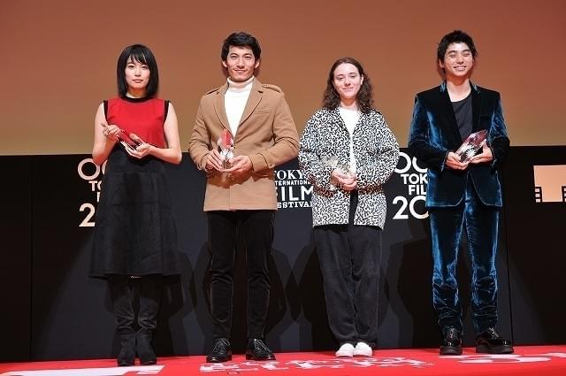 東京ジェムストーン賞に輝いた若手俳優4人