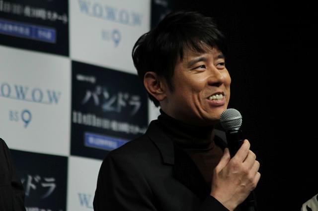 向井理の「目がぶっとんでた」 バチバチの対立関係を演じた原田泰造が恐怖を暴露