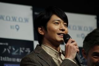 向井理の「目がぶっとんでた」 バチバチの対立関係を演じた原田泰造が恐怖を暴露