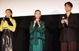 菅田将暉「走るの速い」に趣里「アドレナリンが出ちゃって」