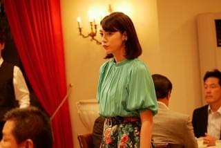 三吉彩花が「狙いうち」を歌い踊る！矢口史靖監督作「ダンスウィズミー」現場ルポ