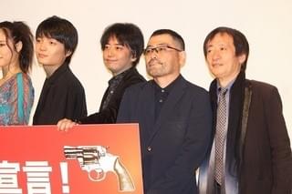 村上虹郎＆広瀬アリス、リリー・フランキーの“大遅刻”にチクリ