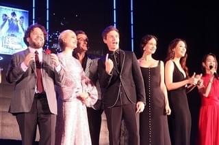 E・レッドメイン「日本の皆さんは最高」 J・ロウら「ファンタビ」キャストがお茶目に来日！