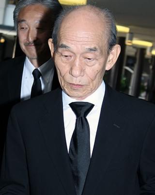 長女・真由子の願い、津川雅彦さんと朝丘雪路さんを大向うと拍手で人生の幕引き