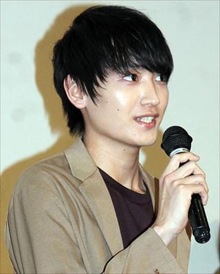 岡田将生、“父”時任三郎の「怖かった」に驚がく「久々に絶句した」