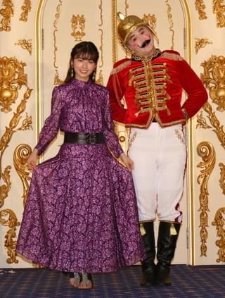 小芝風花、“くるみ割り人形”に扮したガリットチュウ福島とダンス披露