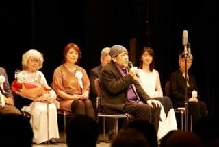 第42回山路ふみ子映画賞 大林宣彦監督が妻・恭子氏を祝福