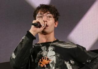 【東京コミコン2018】エズラ・ミラー、DCコスプレ軍団に感激「君たちは家族」