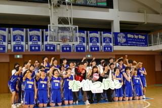 土屋太鳳、強豪女子バスケ部とのフリースロー対決で“完敗”