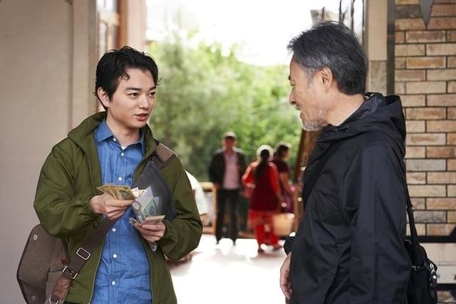 ウズベキスタンで撮影を行った