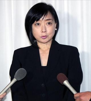 市原悦子さん通夜、“息子”竹中直人悲痛「優しく見守ってくれた」