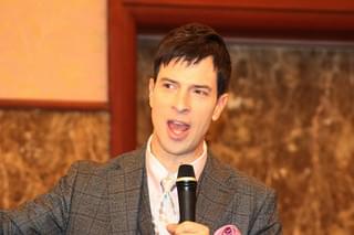 ジャーナリズム専攻のヒュー・ジャックマン 来日会見で「議論が生まれる」主演作アピール！