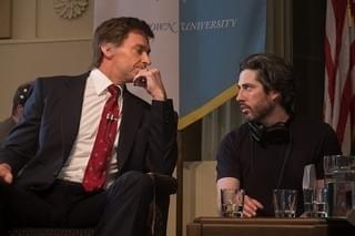 ヒュー・ジャックマンが激怒!? 熱演収めた「フロントランナー」特別映像