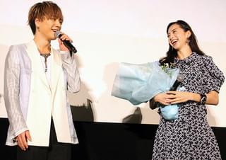 中条あやみ、二段階サプライズ誕生日に感激しきり「この場しのぎをどうしようかと」