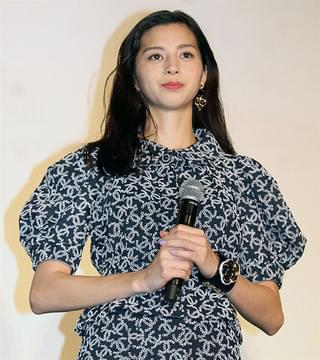 中条あやみ、二段階サプライズ誕生日に感激しきり「この場しのぎをどうしようかと」