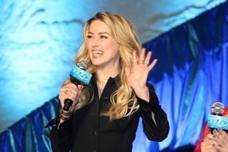 「アクアマン」アンバー・ハード来日にファン熱狂 吉田沙保里の宣戦布告に「絶対に無理！」