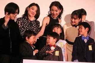 戸田恵梨香＆大原櫻子、共演した子どもたちと再会し感涙「子ども守りたいと初めて実感した」