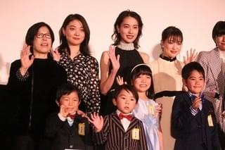 戸田恵梨香＆大原櫻子、共演した子どもたちと再会し感涙「子ども守りたいと初めて実感した」