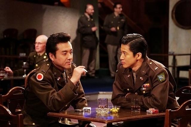 小栗旬×ムロツヨシ「二つの祖国」放送は3月23、24日に決定！ 場面写真初披露